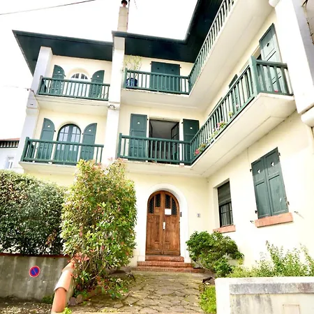- Cozy 2-bedroom - Balcony - 6 People Διαμέρισμα Μπιαρίτζ