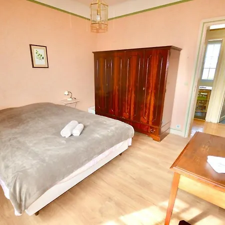 - Cozy 2-bedroom - Balcony - 6 People Διαμέρισμα *